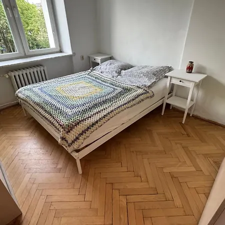 Przy Parku Staromiejskim I Manufakturze Łódź
