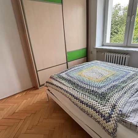 Lejlighed Przy Parku Staromiejskim I Manufakturze Łódź